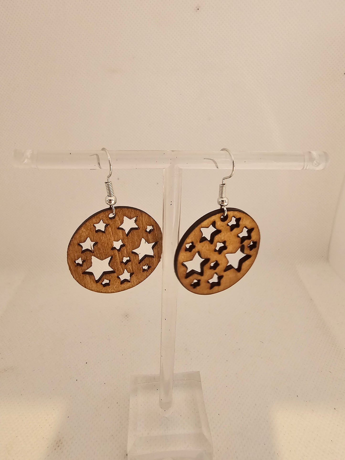 Aretes circulares con estrellas